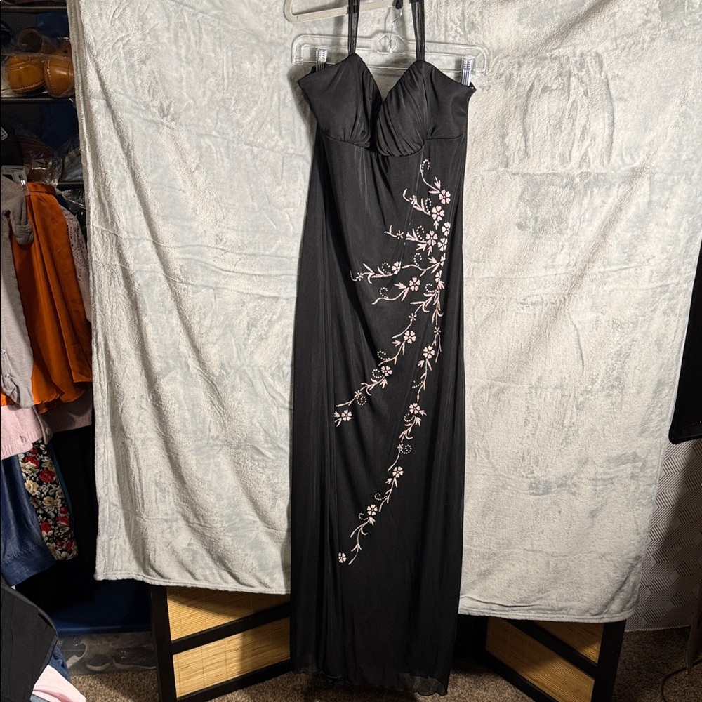 Y2K Trixxi dress Elegant Black Floral beaded maxi length size XL backless